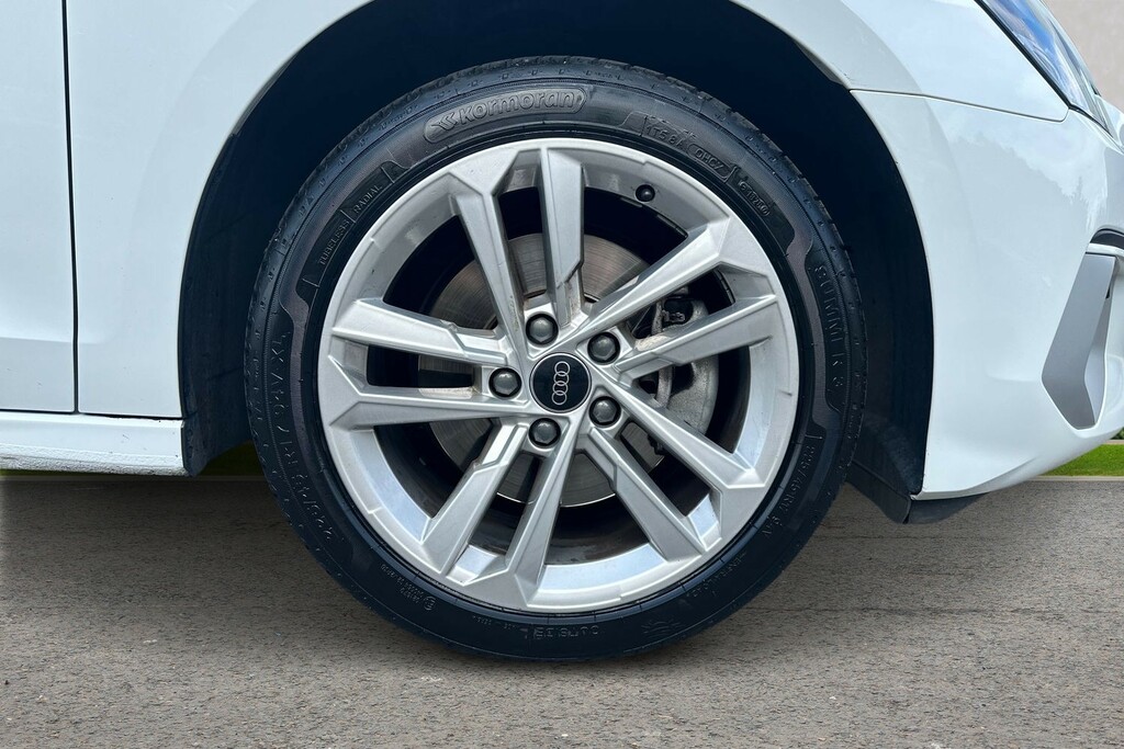 Audi A3 Audi A3 Sportback Sport 40 Tfsi E 204 Ps S Tronic AK25UCX White #5
