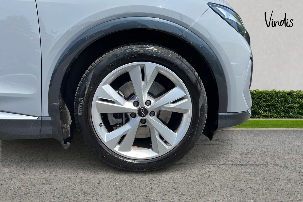 Audi Q4 E Tron Audi Q4 E-tron Q4 O S Line 40 E-tron 150,00 Kw RK73LXW Grey #5