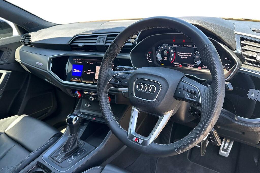 Audi Q3 35 Tfsi Black Edition S Tronic 20 Alloy 202 #6