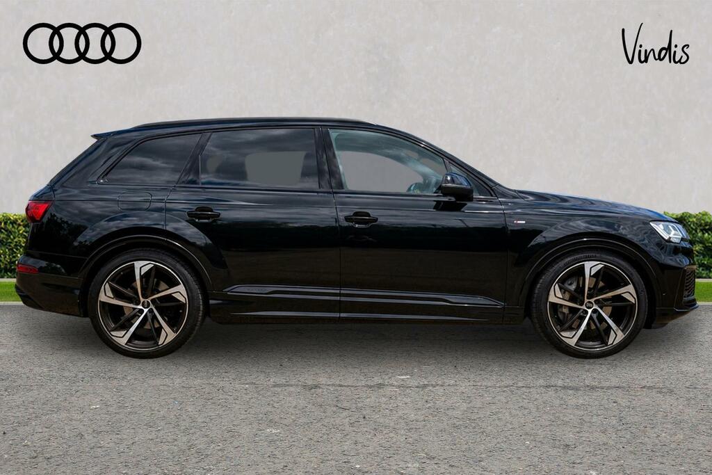 Audi Q7 Audi Q7 Black Edition 55 Tfsi Quattro 340 Ps Tiptr Black #4
