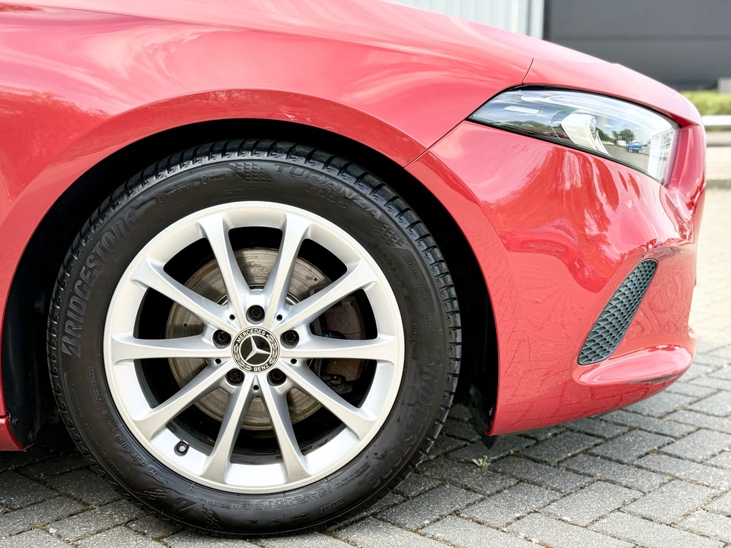 Mercedes-Benz A Class 1.5 A180d Sport 7G-dct Euro 6 Ss Black #39