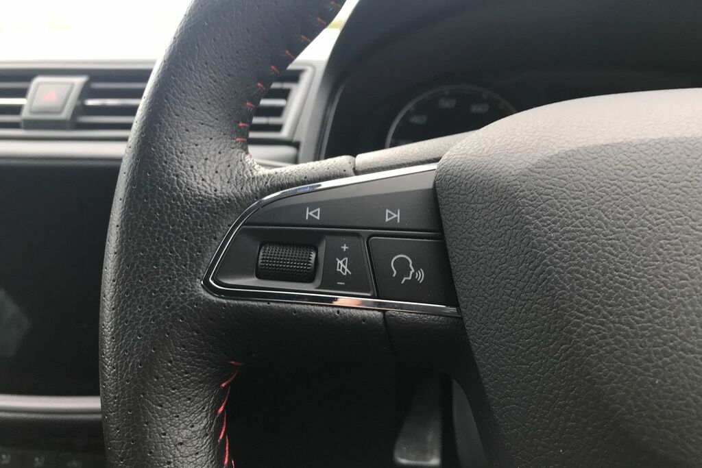 Seat Ibiza 1.0 Tsi 95 Fr Sport Ez Grey #40