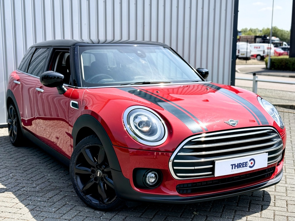 Mini Clubman Mini Clubman Cooper Exclusive LP70GZO Red