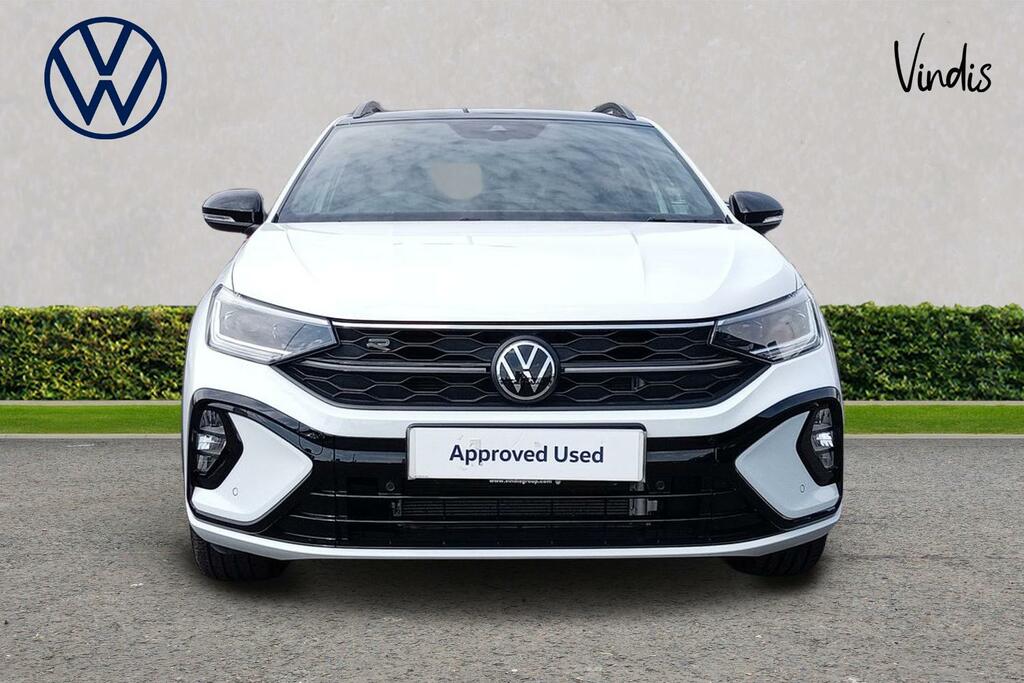 Volkswagen Taigo Volkswagen Taigo Hatchback 1.5 Tsi 150 Black Editi White #5