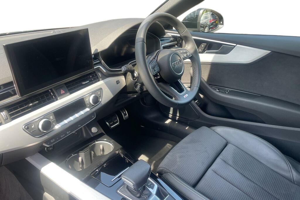 Audi A5 Audi A5 Coup- S Line 40 Tfsi 204 Ps S Tronic Black #2