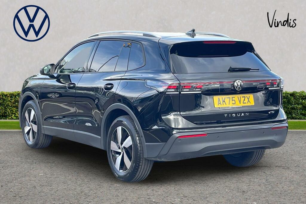 Volkswagen Tiguan Volkswagen Tiguan Match 1.5 Etsi 150 Ps 7-Speed Ds Black #3