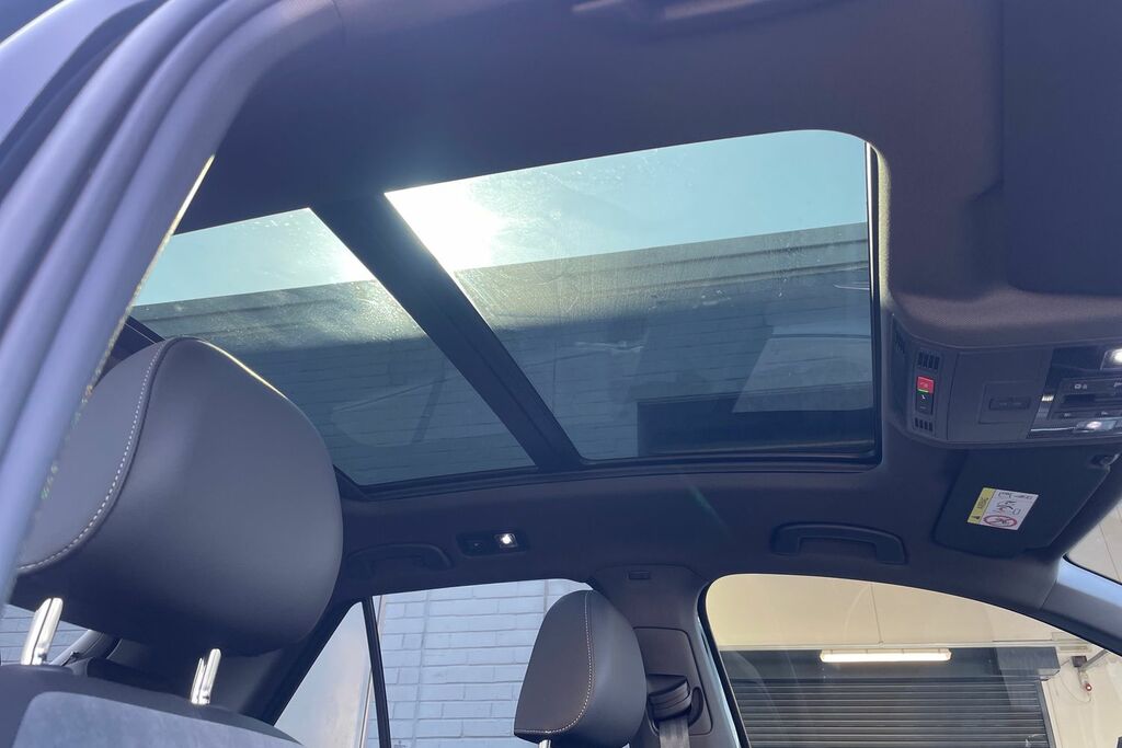 Volkswagen T-Roc 1.5 Etsi 150 Life Dsg White #25