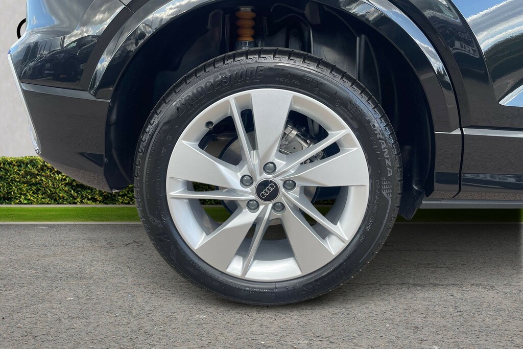 Audi Q2 1.0 Tfsi 30 Sport Euro 6 5-Door Red #35