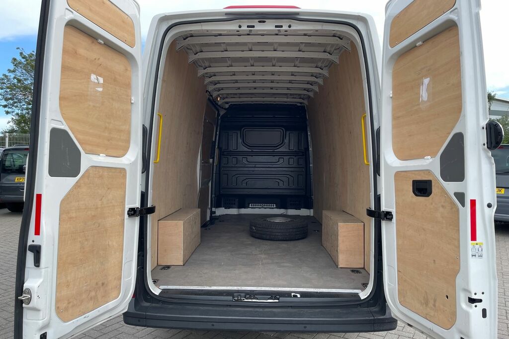 Volkswagen Crafter Cr35 Lwb Fwd 2.0 Tdi 140Ps Commerce Plus High Roof White #9
