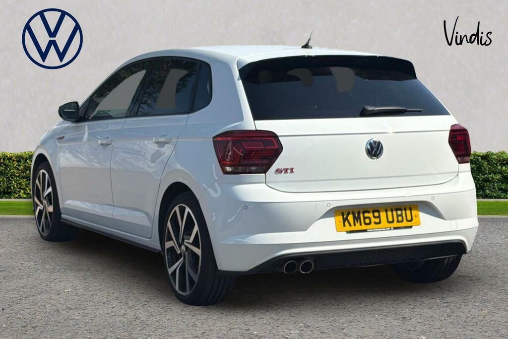 Volkswagen Polo Volkswagen Polo Gti Plus 2.0 Tsi 200Ps 6-Speed Dsg KM69UBU White #3