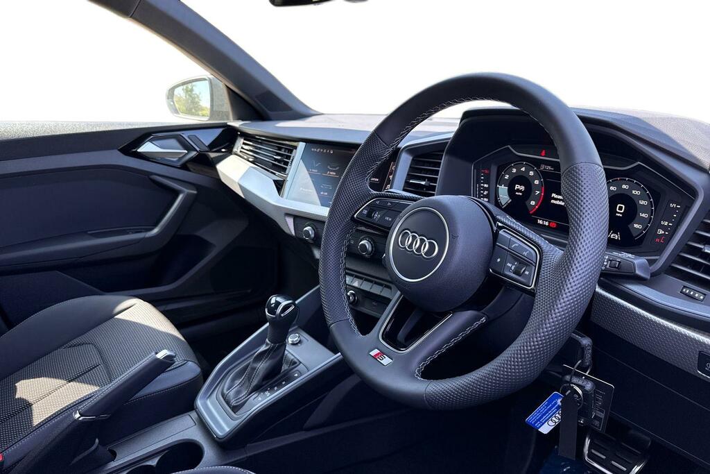 Audi A1 Audi A1 Sportback 35 Tfsi S Line S Tronic KJ26BKX Grey #6