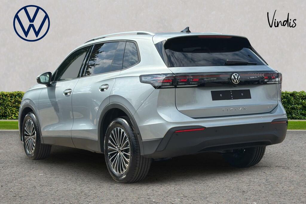 Volkswagen Tiguan Volkswagen Tiguan Estate 1.5 Etsi 150 Match Ds Silver #3