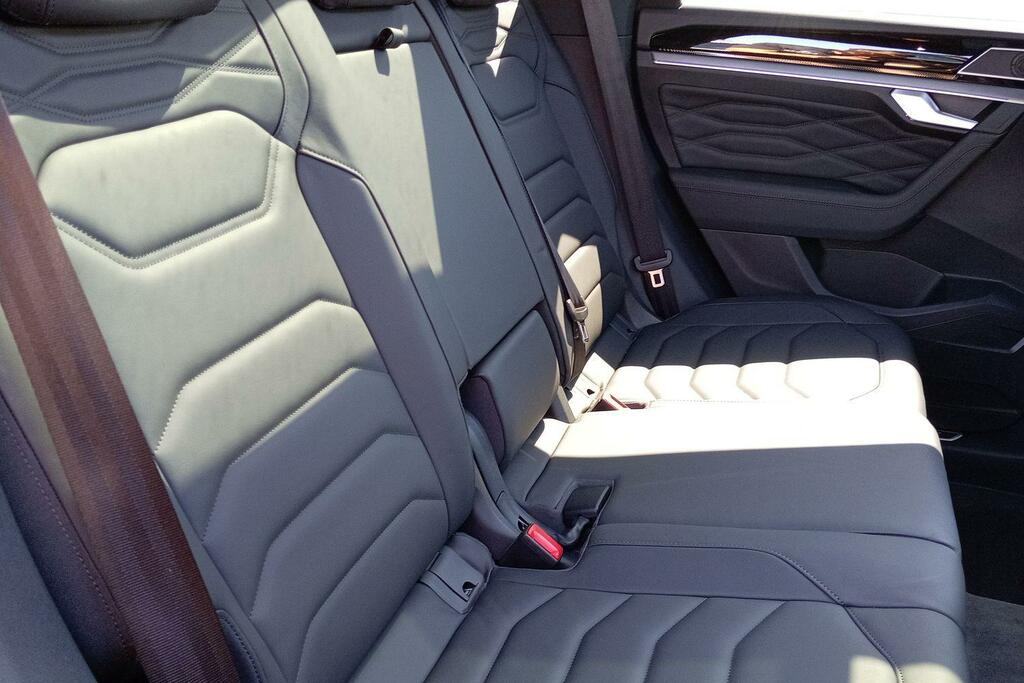 Volkswagen Touareg 3.0 V6 Tdi 4Motion 286 Black Edition Tip Grey #10
