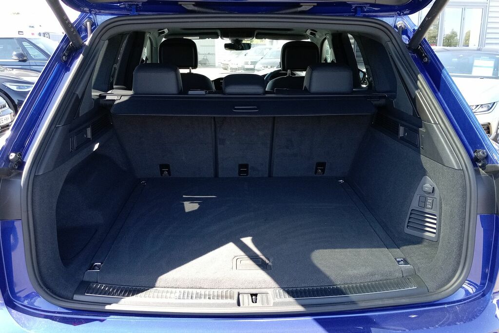 Volkswagen Touareg Volkswagen Touareg R 3.0 Tsi 4Motion Ehybrid 462 P Blue #6