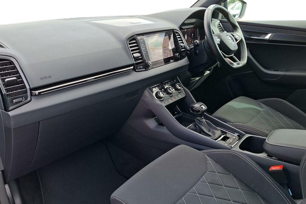 Skoda Karoq Skoda Karoq Sportline 1.5 Tsi 150 Ps Dsg Black #2