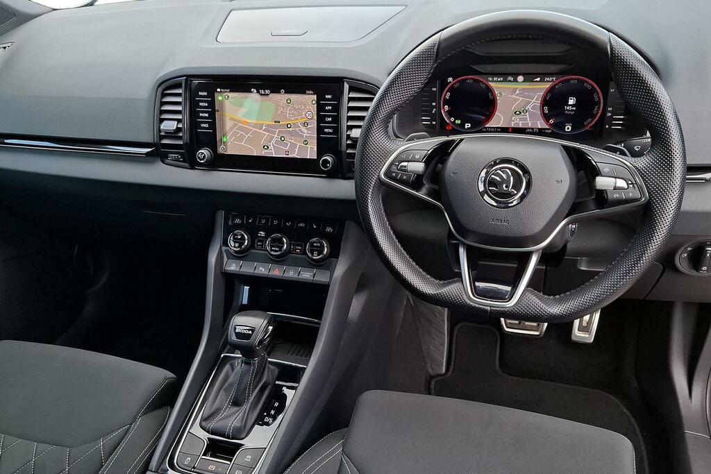 Skoda Karoq Suv 2.0Tdi 150Ps 4X4 Sportline Scr Dsg Black #12