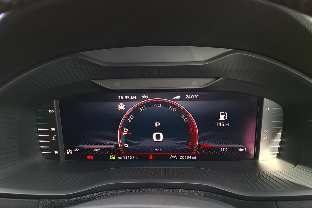 Skoda Karoq Suv 2.0Tdi 150Ps 4X4 Sportline Scr Dsg Black #21