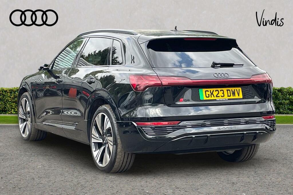 Audi Q8 e tron Audi Q8 Vorsprung 50 E-tron Quattro 250,00 Kw GK23DWV Black #3