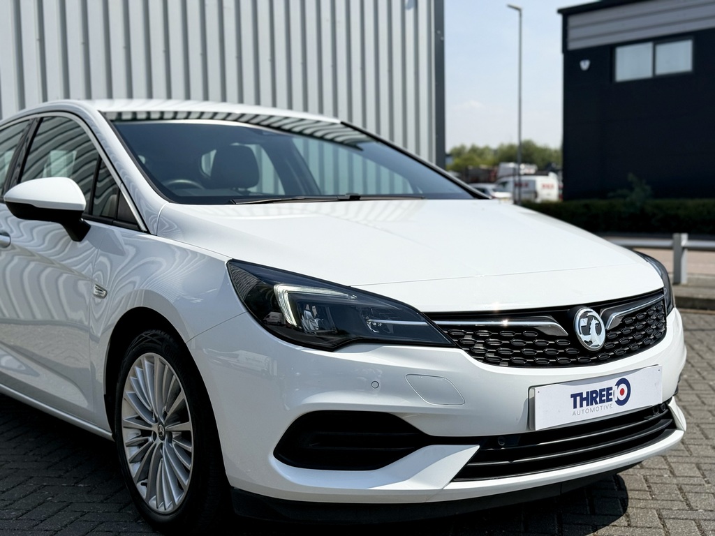 Vauxhall Astra 1.2 Turbo Business Edition Nav Sports Tourer P Black #6