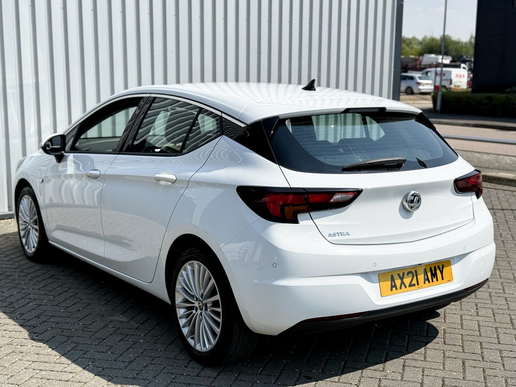 Vauxhall Astra 1.2 Turbo Business Edition Nav Sports Tourer P Black #12