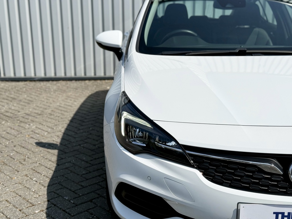 Vauxhall Astra 1.2 Turbo Business Edition Nav Sports Tourer P Black #8