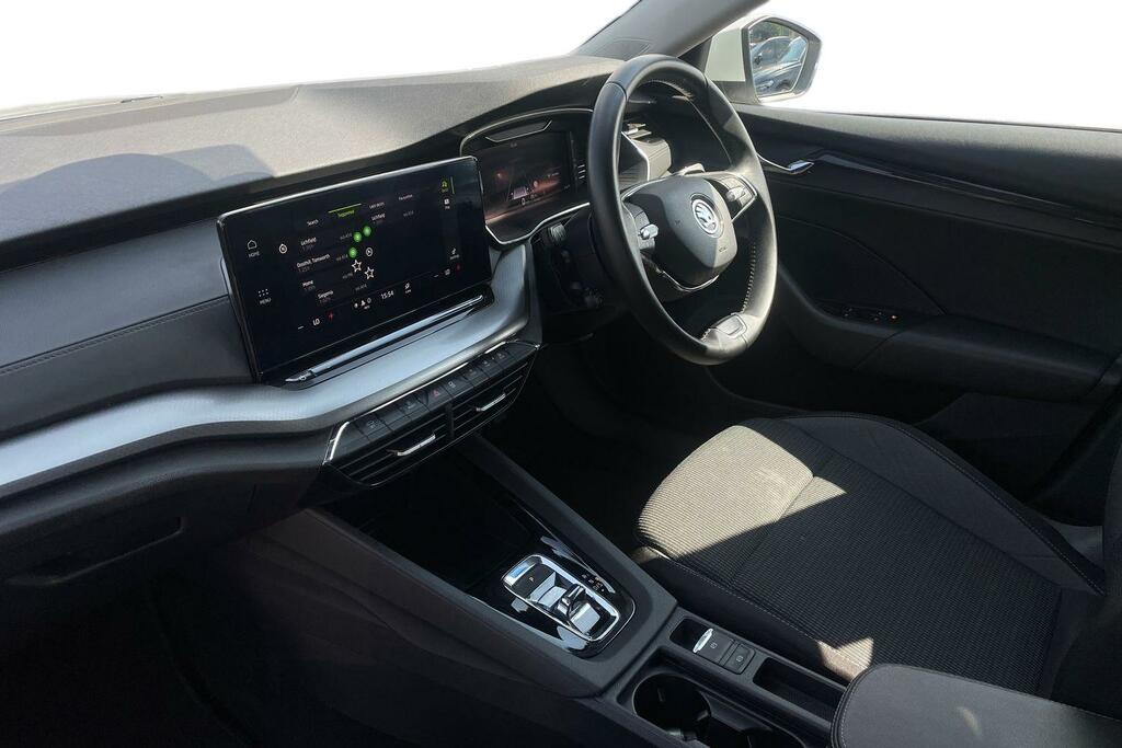 Skoda Octavia Skoda Octavia Se Technology 2.0 Tdi 116 Ps Dsg BW72UXJ White #2