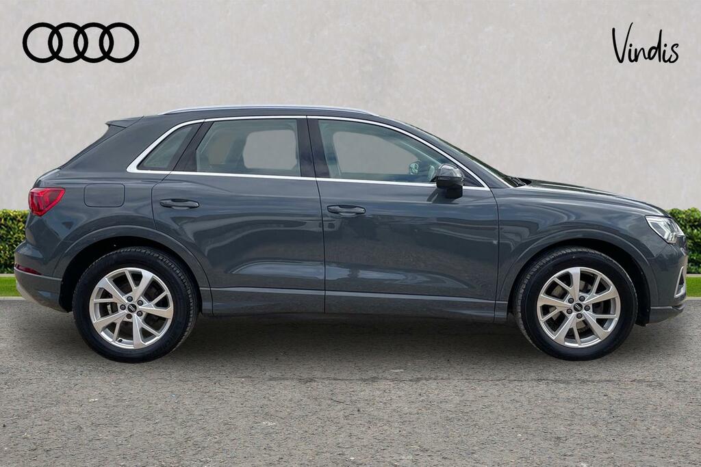Audi Q3 Audi Q3 Sport 35 Tfsi 150 Ps S Tronic Grey #4