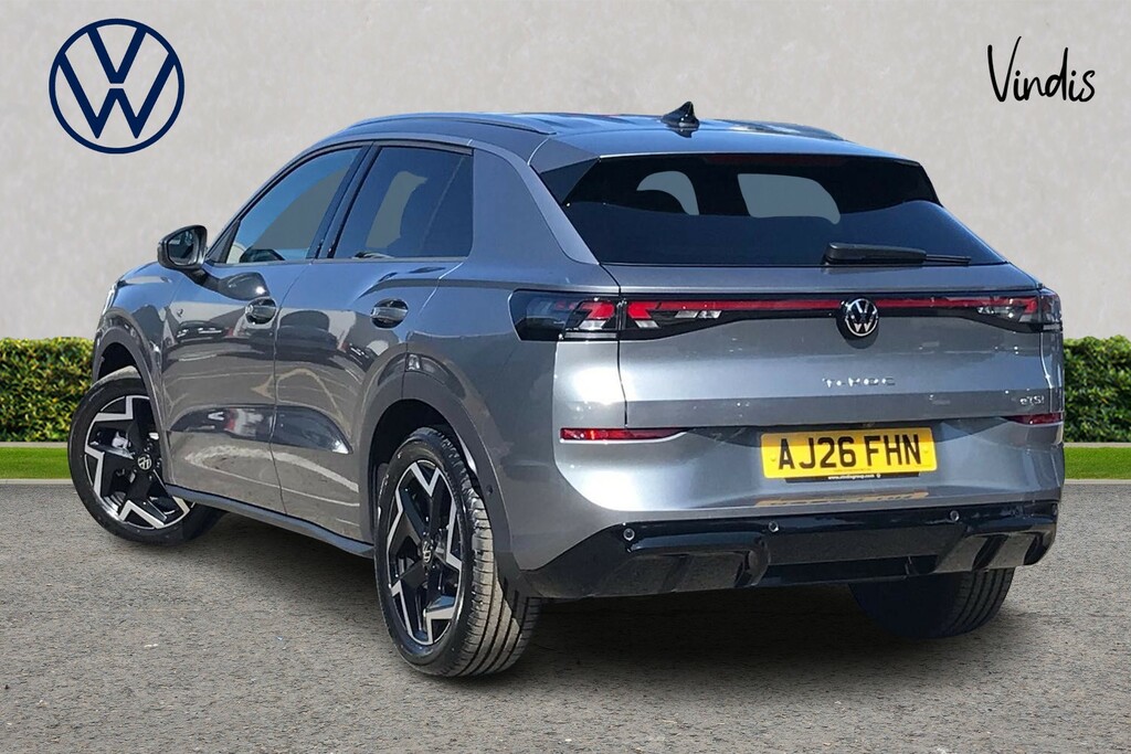 Volkswagen T-Roc Volkswagen T-roc Hatchback 1.5 Etsi 150 R-line AJ26FHN Grey #3