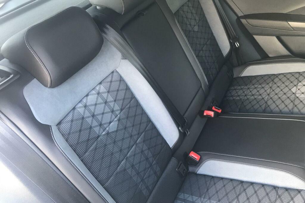 Volkswagen T-Roc R-line 1.5 Tsi 150Ps 6-Speed Grey #10