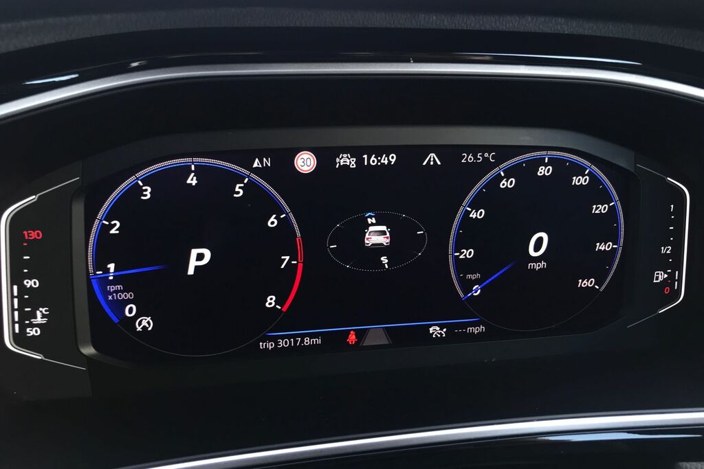 Volkswagen T-Roc R-line 1.5 Tsi 150Ps 6-Speed Grey #18