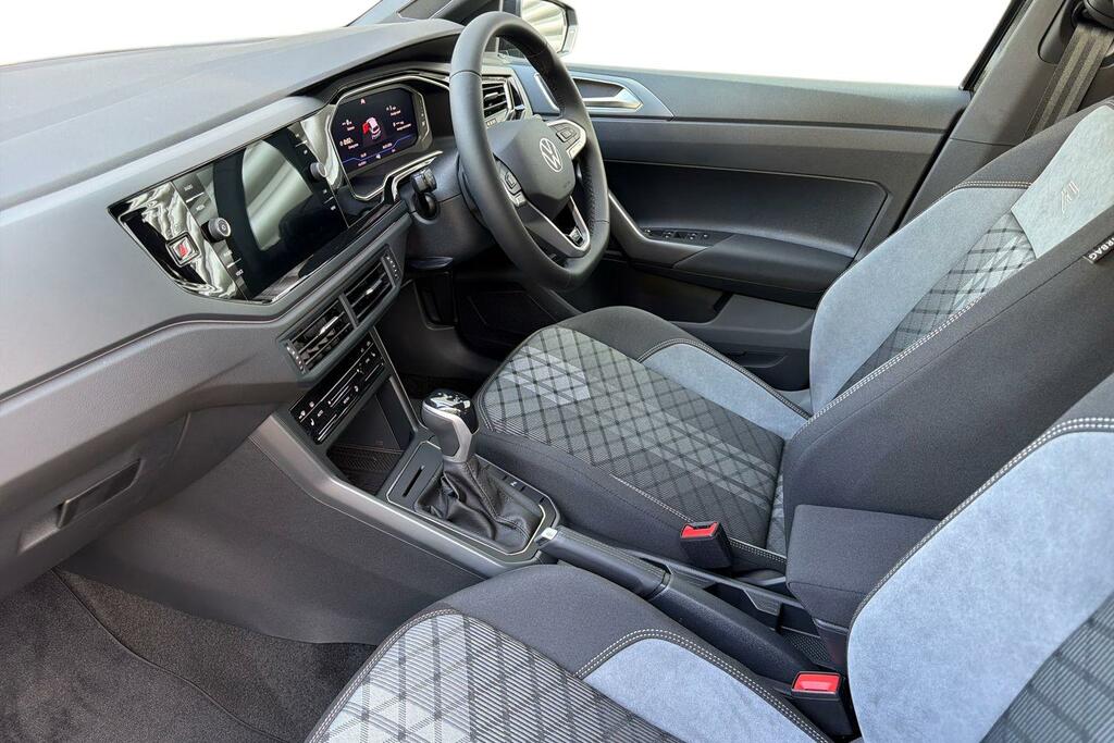 Volkswagen Polo Polo Match 1.0 Tsi 95 Ps 5-Speed Grey #2