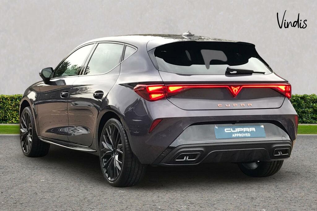 Cupra Leon Cupra Leon Hatchback 1.5 Etsi 150 Shadow Edition 5 #3