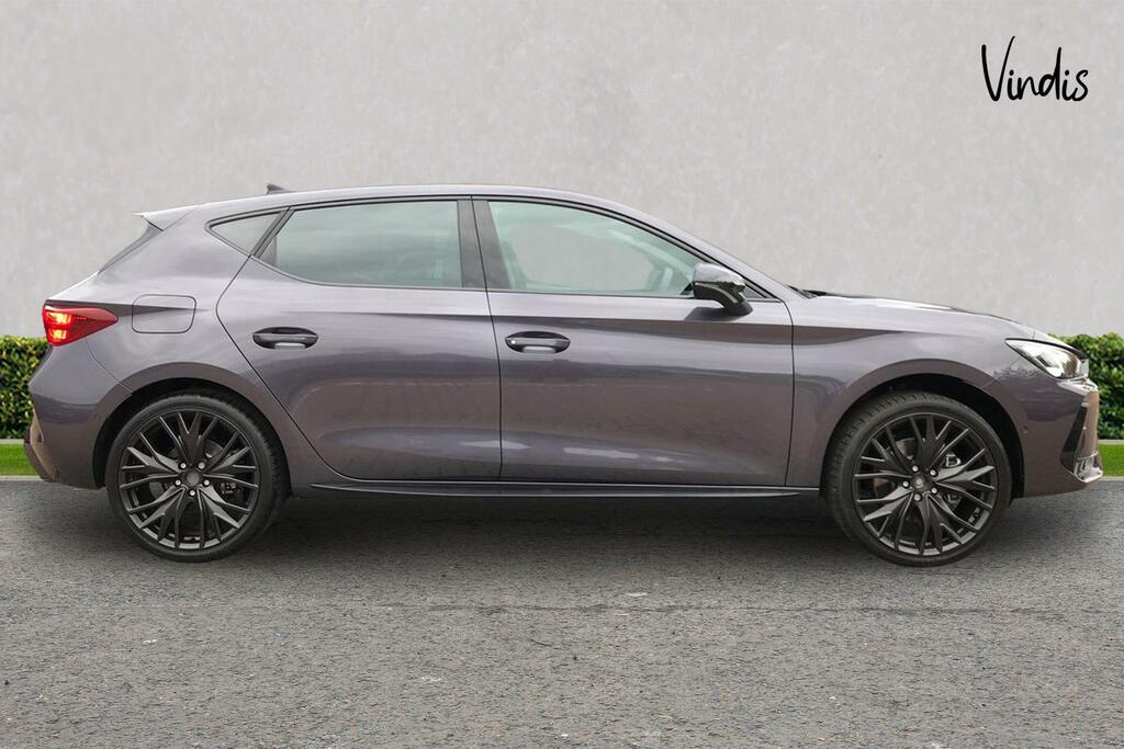 Cupra Leon Cupra Leon Hatchback 1.5 Etsi 150 Shadow Edition 5 #4