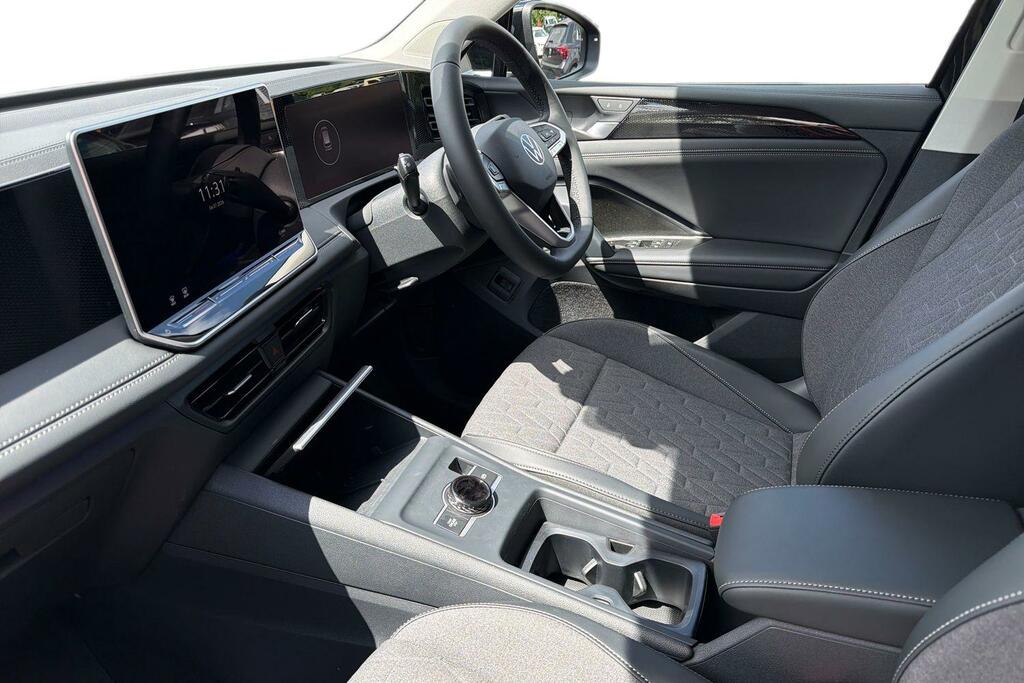 Volkswagen Tiguan Volkswagen Tiguan Match 1.5 Etsi 150 Ps 7-Speed Ds Black #2