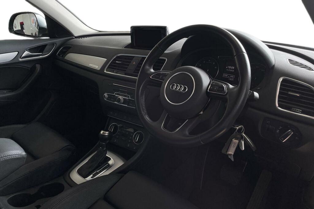 Audi Q3 Audi Q3 Estate 2.0T Fsi Quattro Se S Tronic Grey #6