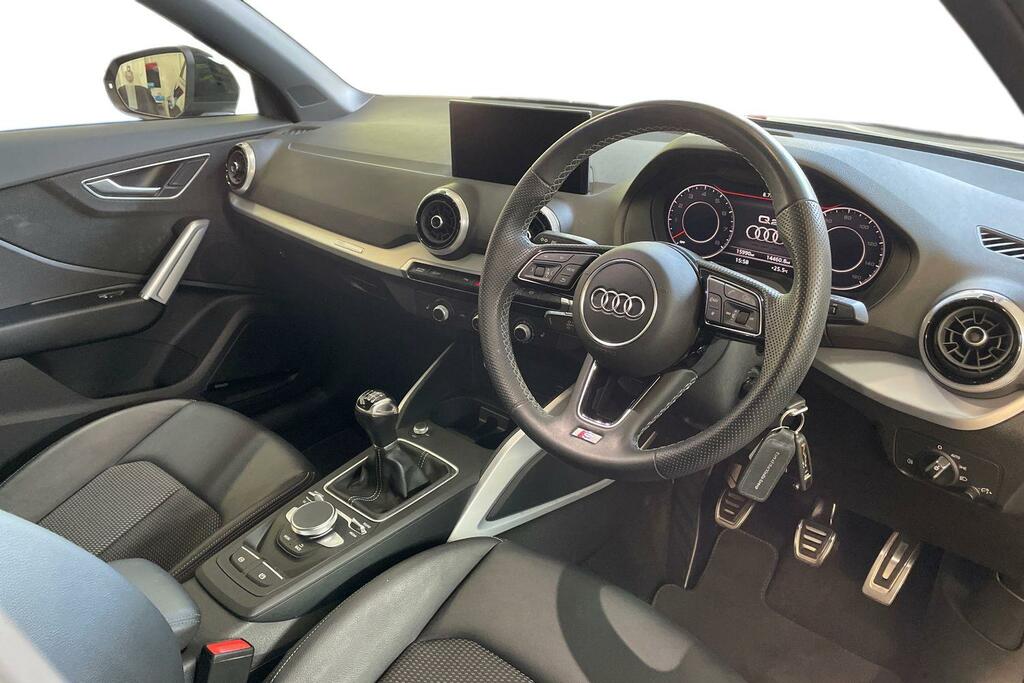 Audi Q2 Audi Q2 Estate 35 Tfsi S Line Black #6