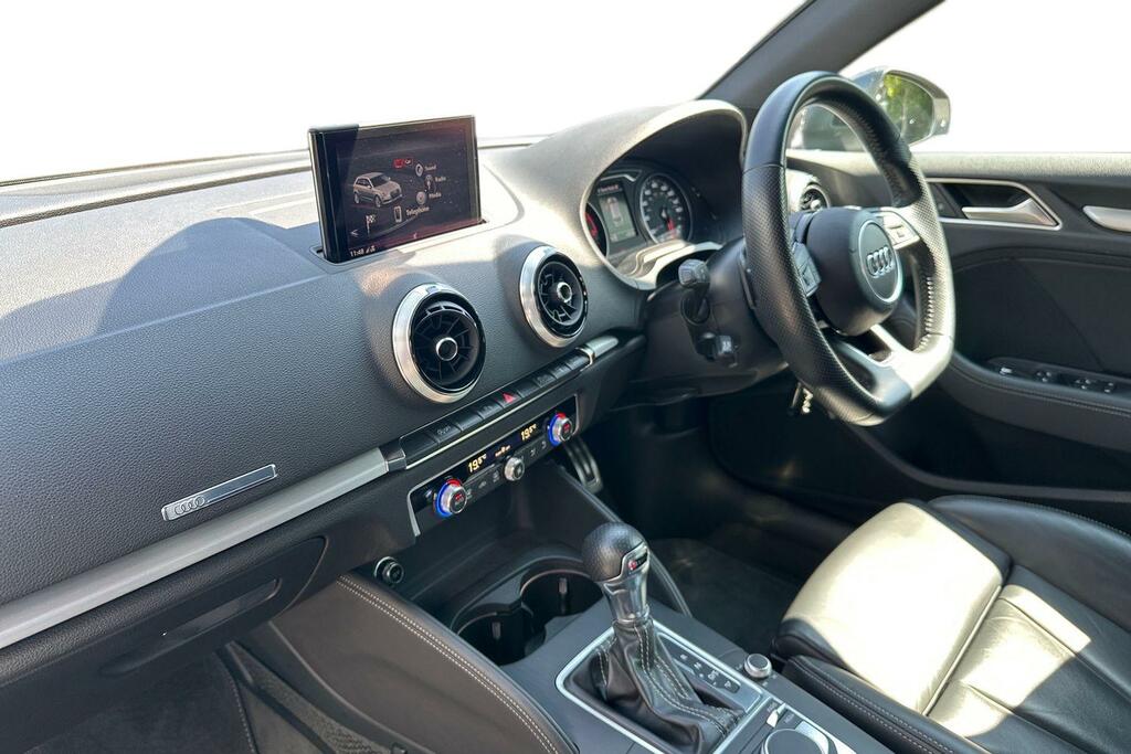 Audi A3 Audi A3 S Line Tfsi S-a AF17GNV Grey #2