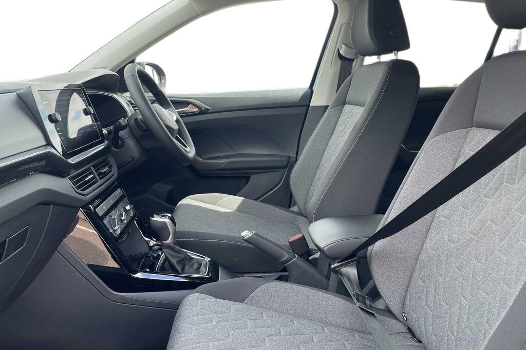 Volkswagen T-Cross Volkswagen T-cross Estate 1.0 Tsi 115 Match Ds AK26XOP Black #2
