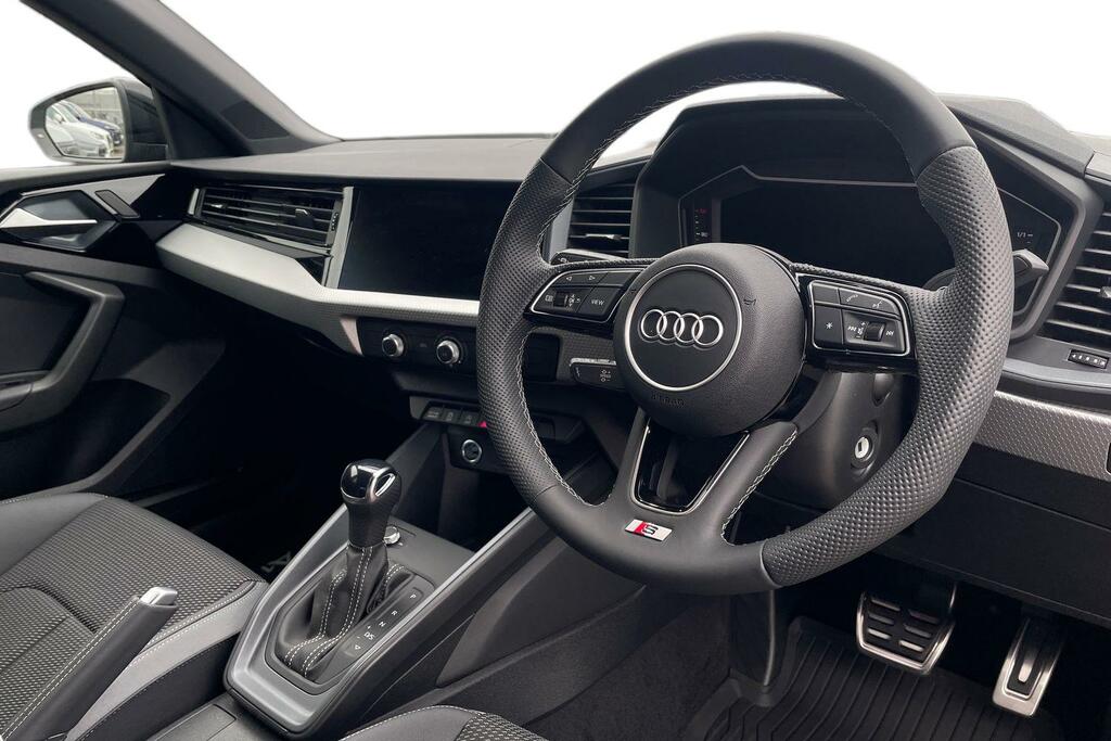Audi A1 Audi A1 Sportback S Line 35 Tfsi 150 Ps S Tronic KU26YGK Black #6