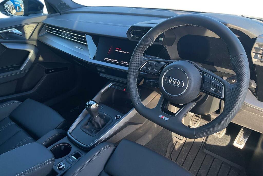 Audi A3 Audi A3 Sportback 1.5 Tfsi 116 S Line Blue #6