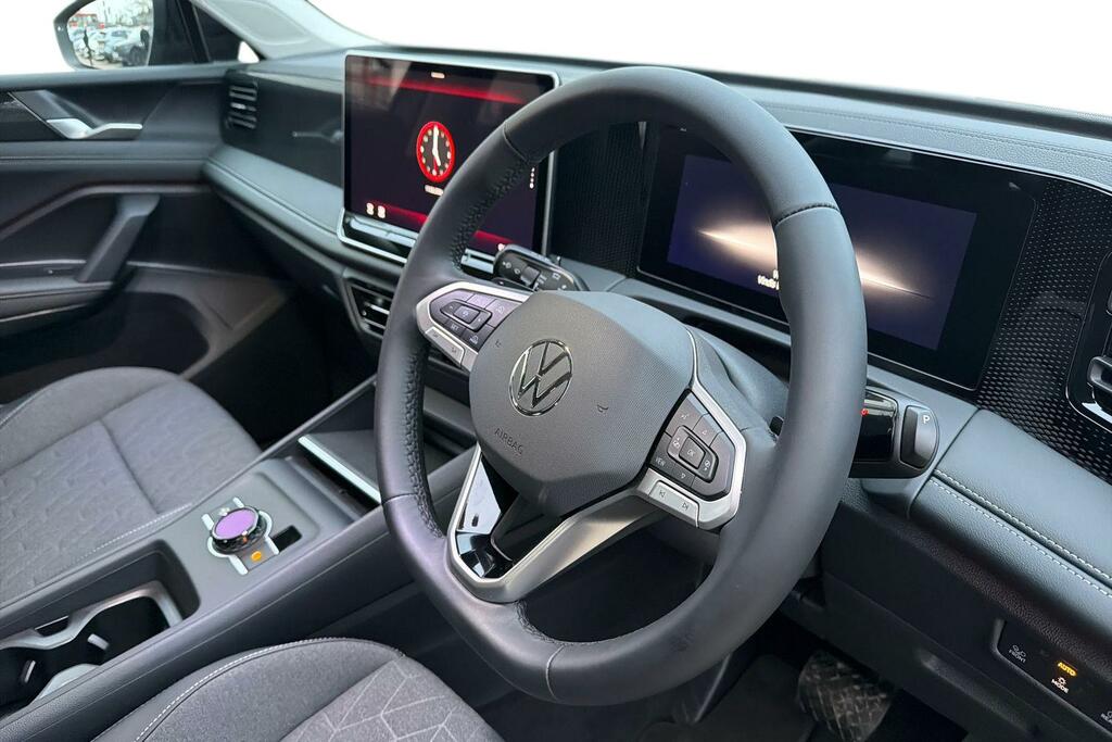 Volkswagen Tiguan Volkswagen Tiguan Estate 1.5 Etsi 150 Match Ds KW75HJF Black #6
