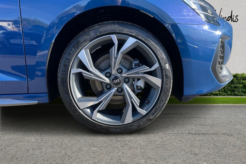 Audi A3 Audi A3 Sportback 1.5 Tfsi E 204 S Line S Tron AF26XBL Blue #5