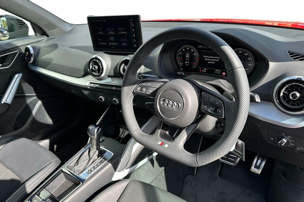 Audi Q2 Audi Q2 Estate 35 Tfsi Black Edition S Tronic AK26PXN Red #6