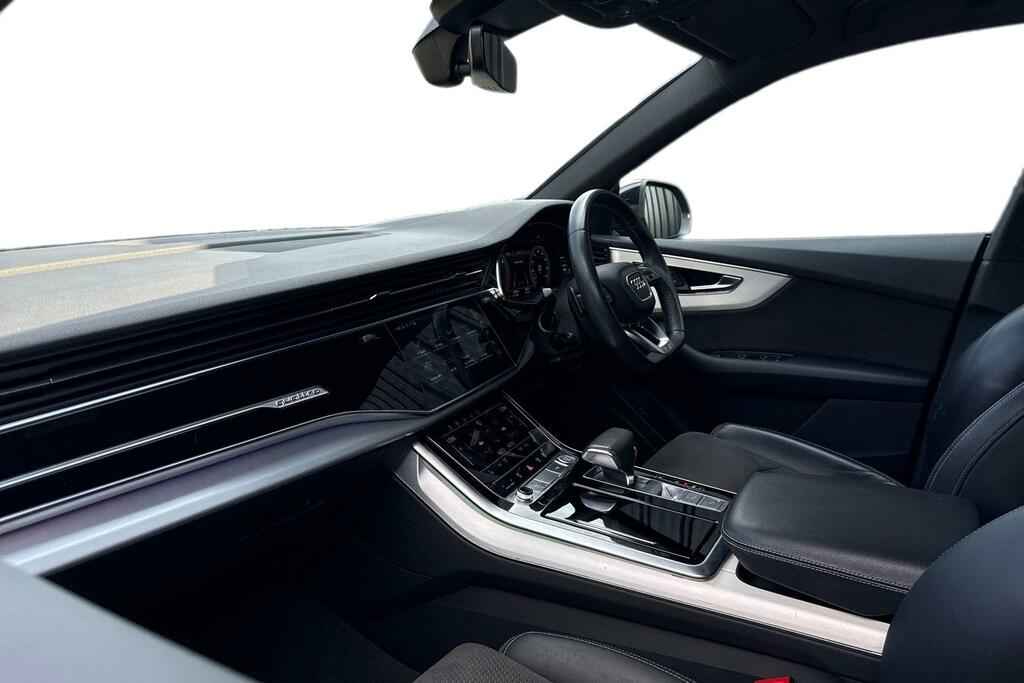 Audi Q8 Audi Q8 S Line 50 Tdi Quattro 286 Ps Tiptronic Black #2