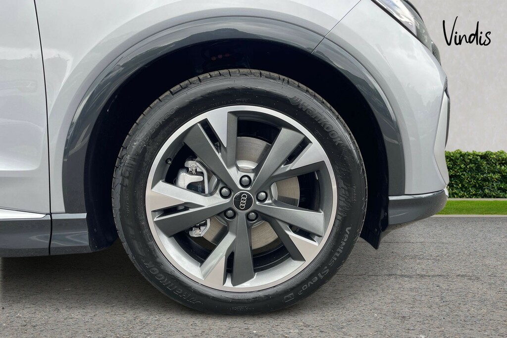 Audi Q4 E Tron Audi Q4 E-tron Estate 150Kw 40 63Kwh S Line Au Silver #5
