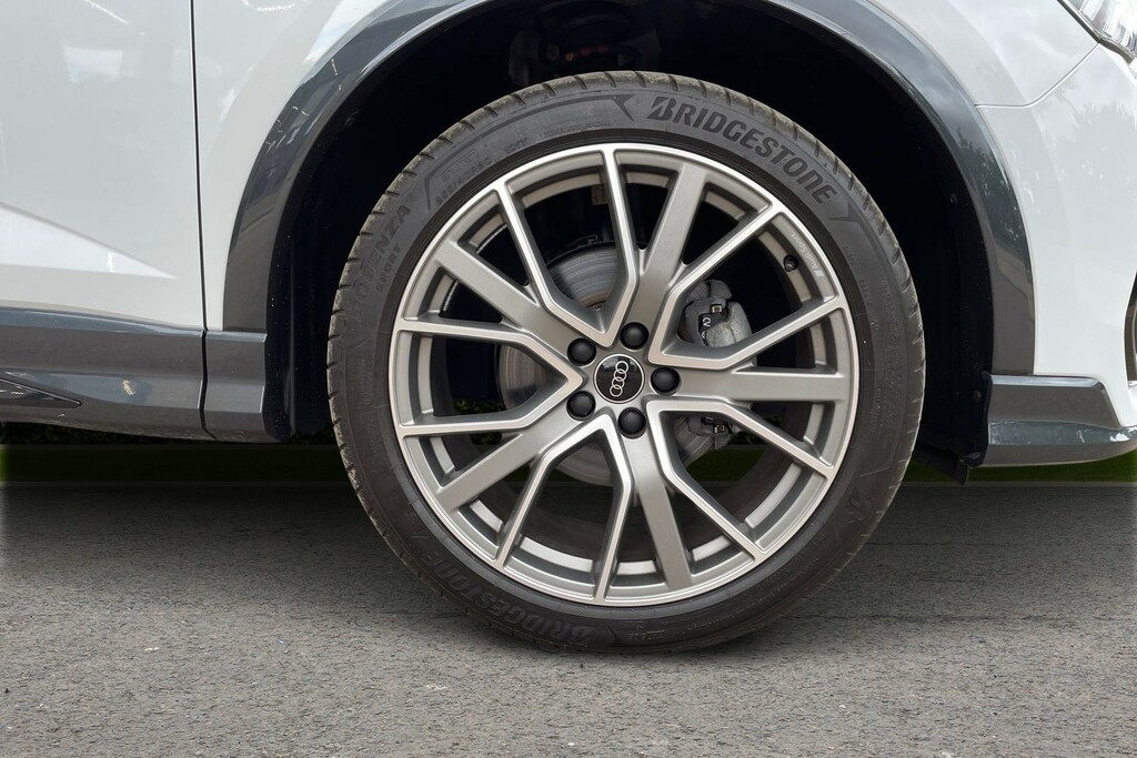 Audi Q3 Audi Q3 Sportback Black Edition 35 Tfsi 150 Ps S T AV25HXA White #5