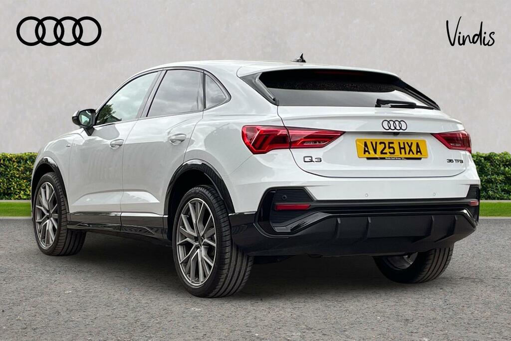 Audi Q3 Audi Q3 Sportback Black Edition 35 Tfsi 150 Ps S T AV25HXA White #3