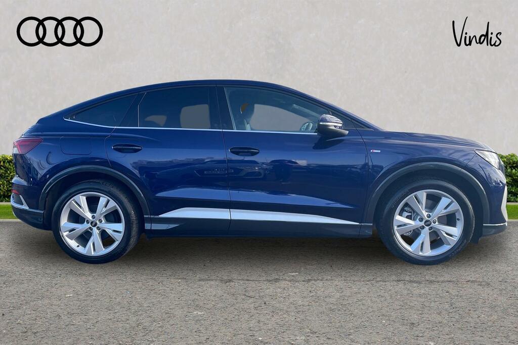 Audi Q4 E Tron Audi Q4 E-tron Sportback 210Kw 45 82Kwh S Line Blue #4