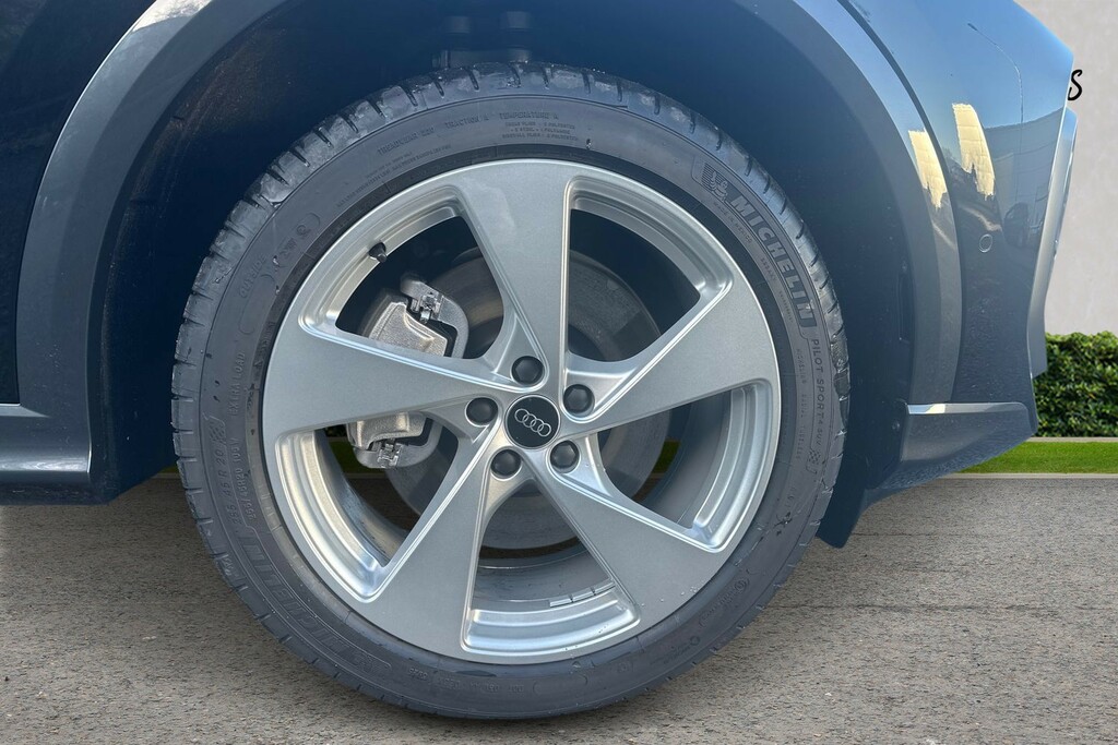 Audi Q5 Audi Q5 Sportback 2.0 Tdi Quattro S Line Black #5