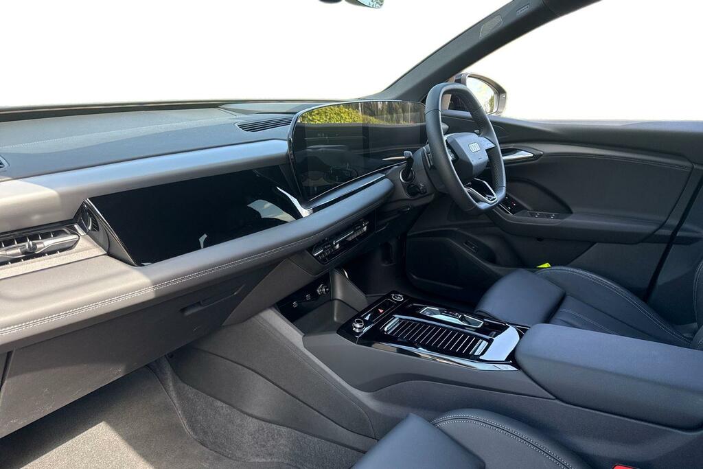 Audi Q6 E-Tron Audi Q6 E-tron Estate 285Kw Quattro 100Kwh S Line Black #2